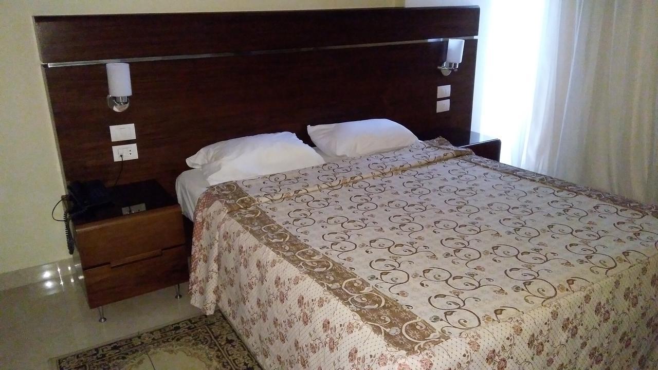 Pharaohs Hotel Giza Zewnętrze zdjęcie